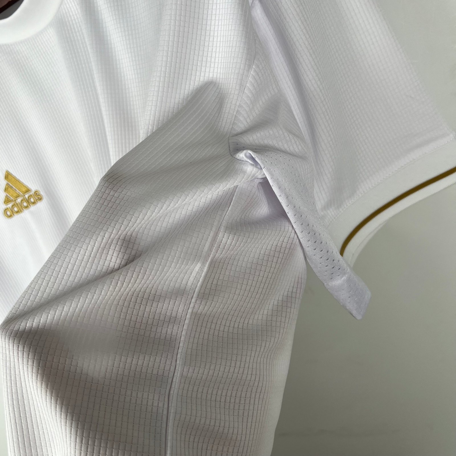 CAMISETA PRIMERA EQUIPACIÓN REAL MADRID 2019/20 - Imagen 5