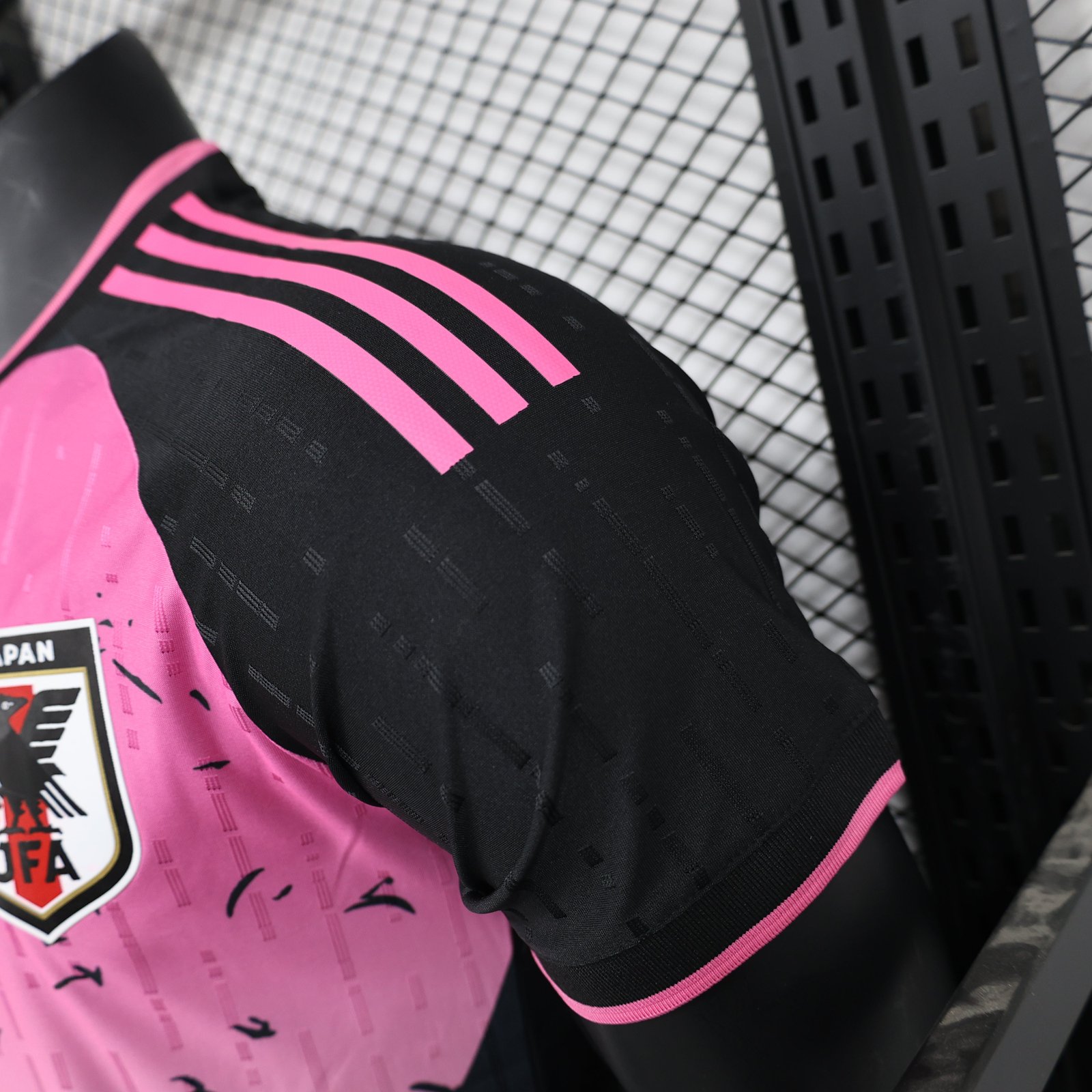 CAMISETA CONCEPTO JAPÓN VERSIÓN JUGADOR - Imagen 6