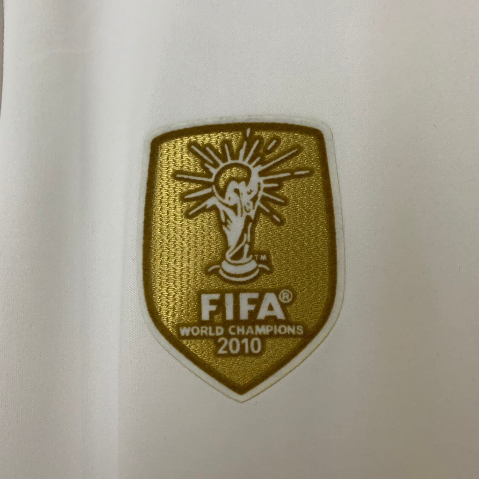 CAMISETA SEGUNDA EQUIPACIÓN ESPAÑA 2011 - Imagen 3
