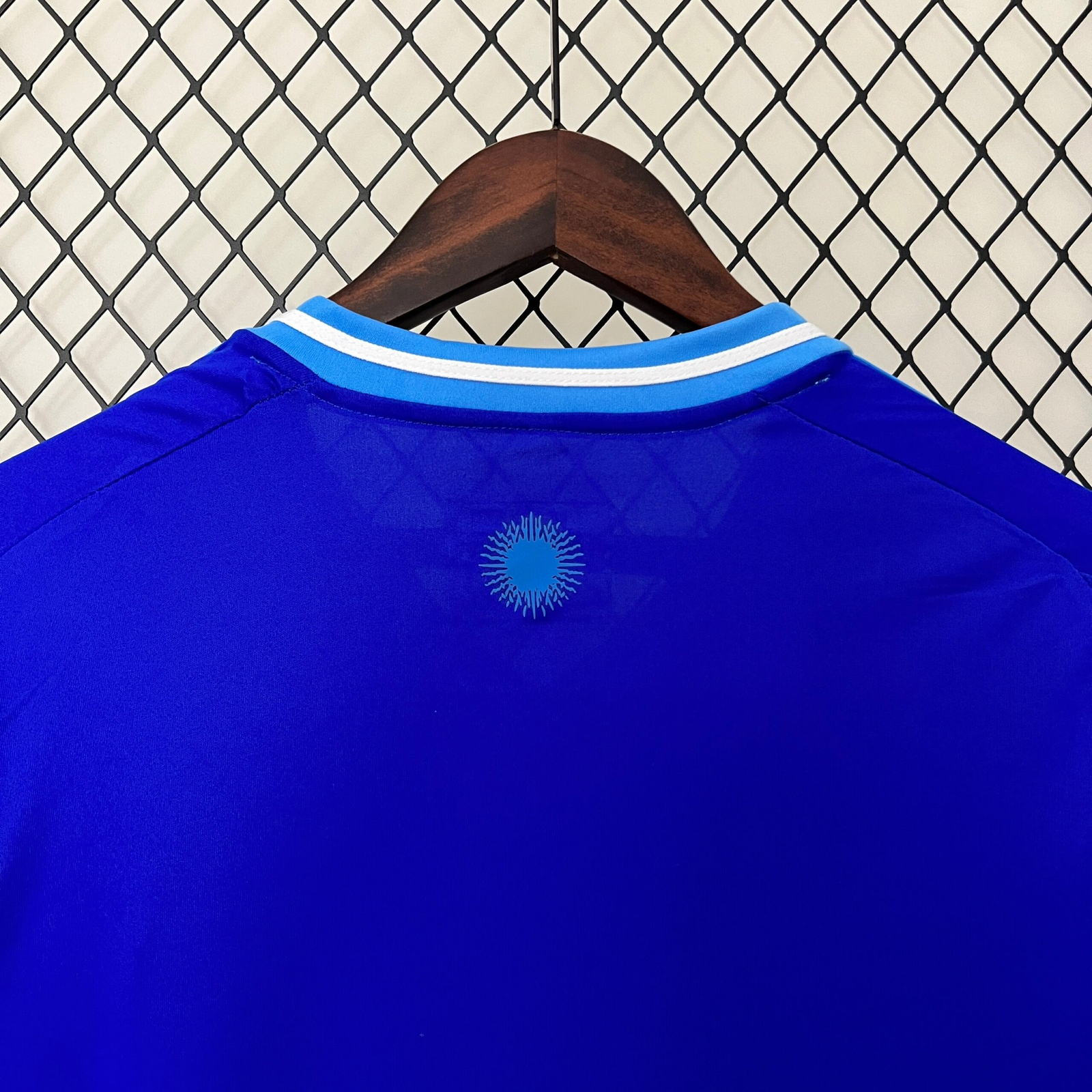 CAMISETA SEGUNDA EQUIPACIÓN ARGENTINA 2024 VERSIÓN FAN - Imagen 9