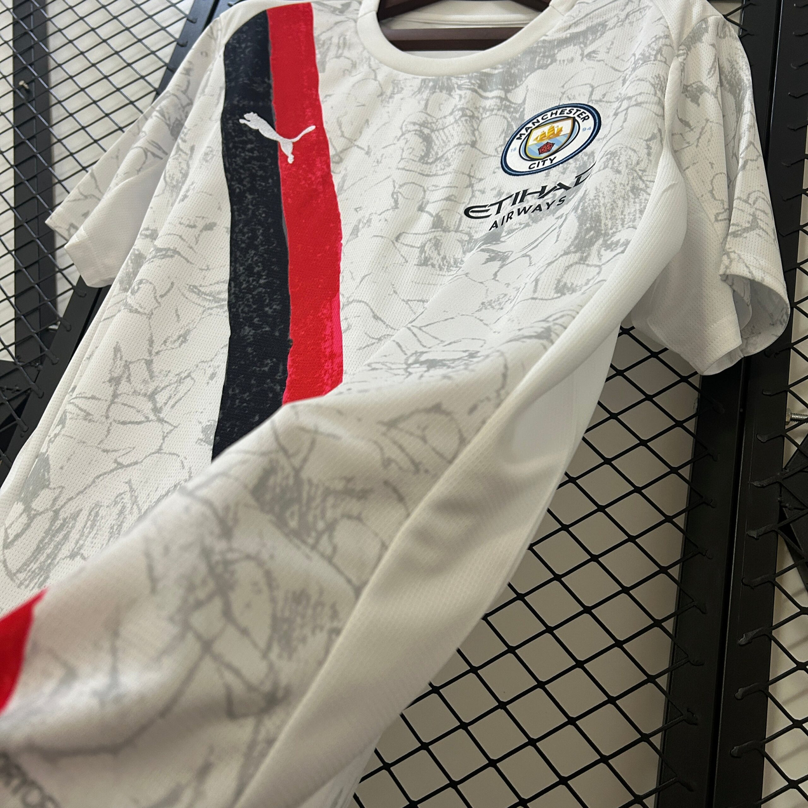 CAMISETA SEGUNDA EQUIPACIÓN MANCHESTER CITY 2025 VERSIÓN FAN - Imagen 6