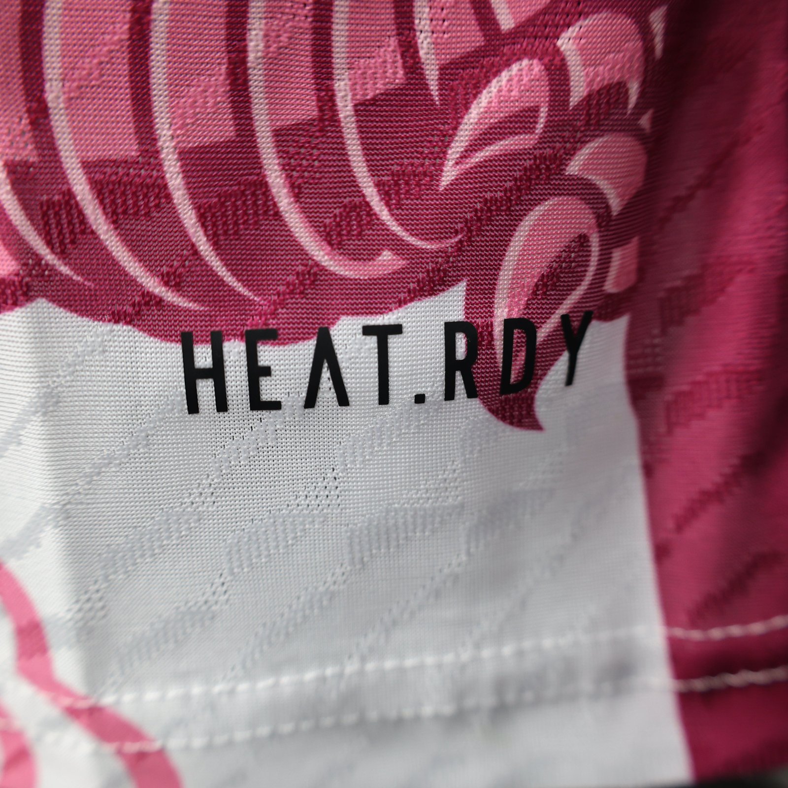 CAMISETA CONCEPTO JAPÓN VERSIÓN JUGADOR - Imagen 8