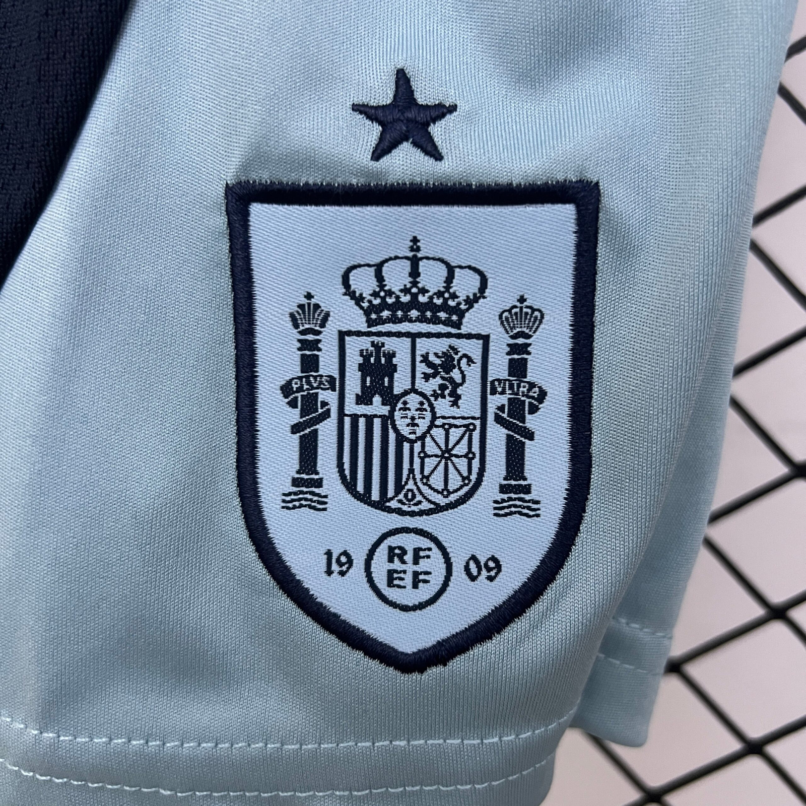 CAMISETA SEGUNDA EQUIPACIÓN ESPAÑA F 2025 VERSIÓN INFANTIL - Imagen 7