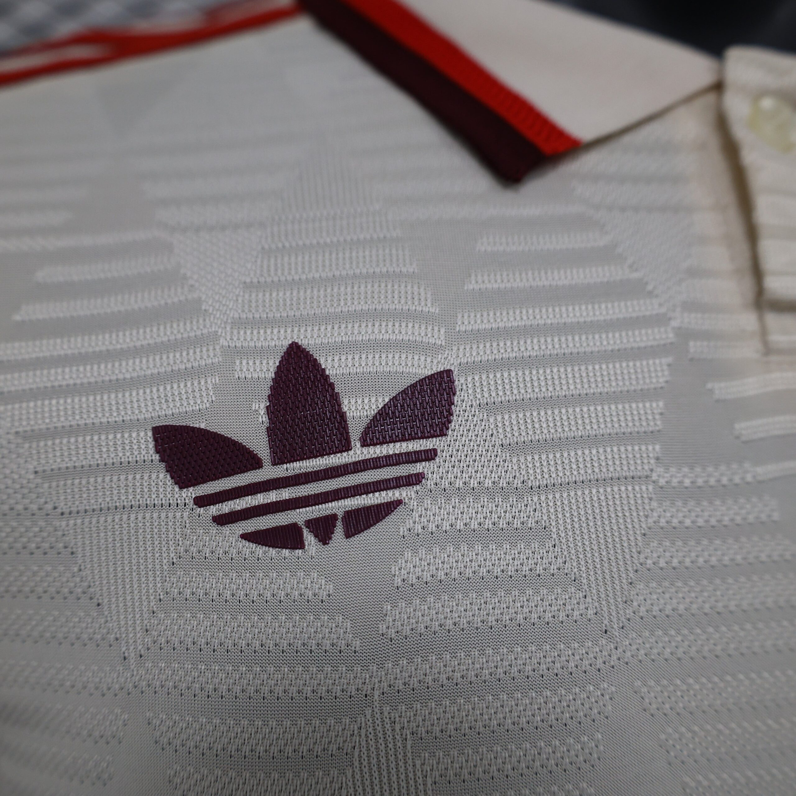 CAMISETA TERCERA EQUIPACIÓN BAYERN MUNICH 24/25 VERSIÓN JUGADOR - Imagen 3