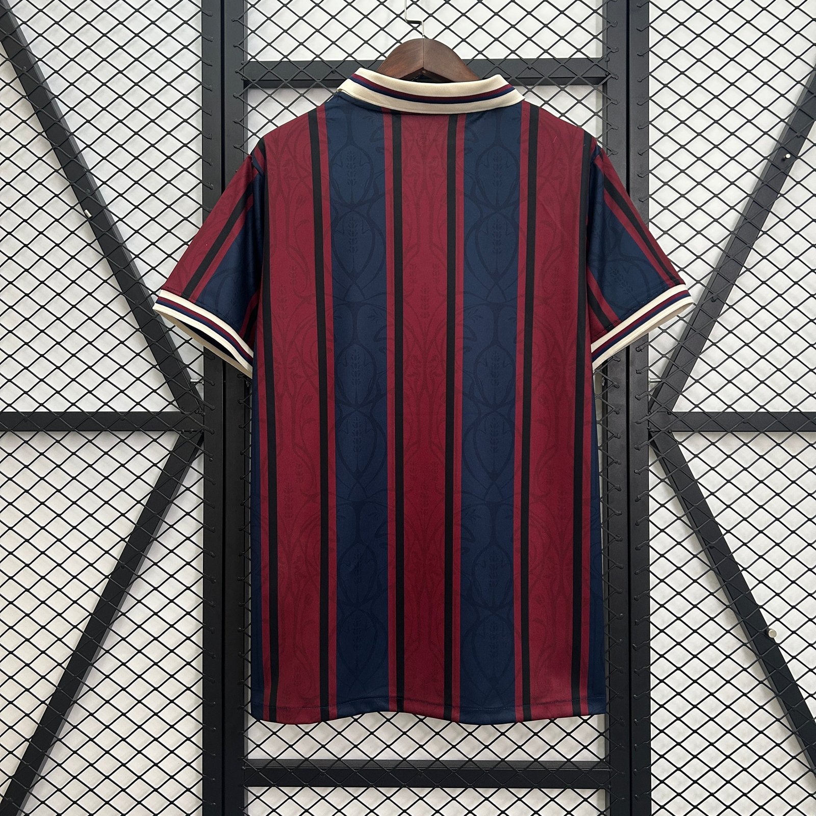 CAMISETA EDICIÓN ESPECIAL BARCELONA 24/25 VERSIÓN FAN - Imagen 7
