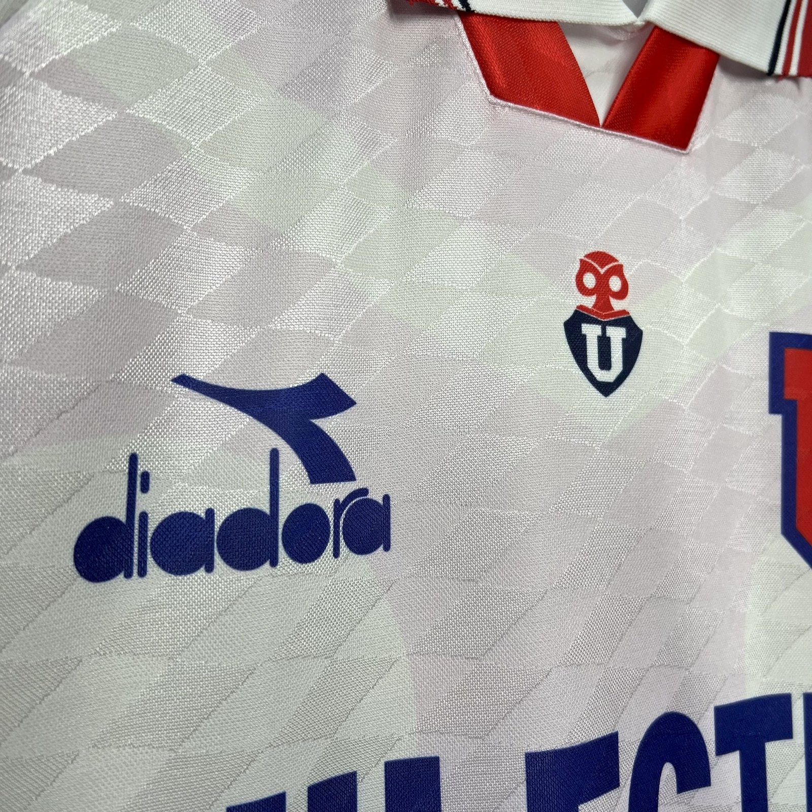 CAMISETA SEGUNDA EQUIPACIÓN U. DE CHILE 1996 - Imagen 3