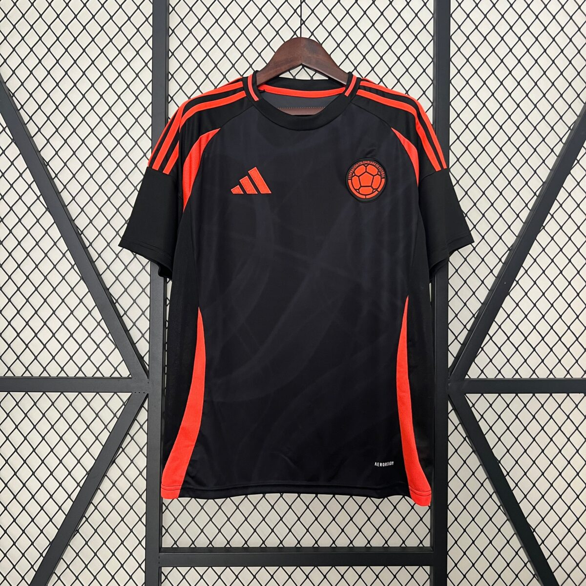 CAMISETA SEGUNDA EQUIPACIÓN COLOMBIA 2024 VERSIÓN FAN