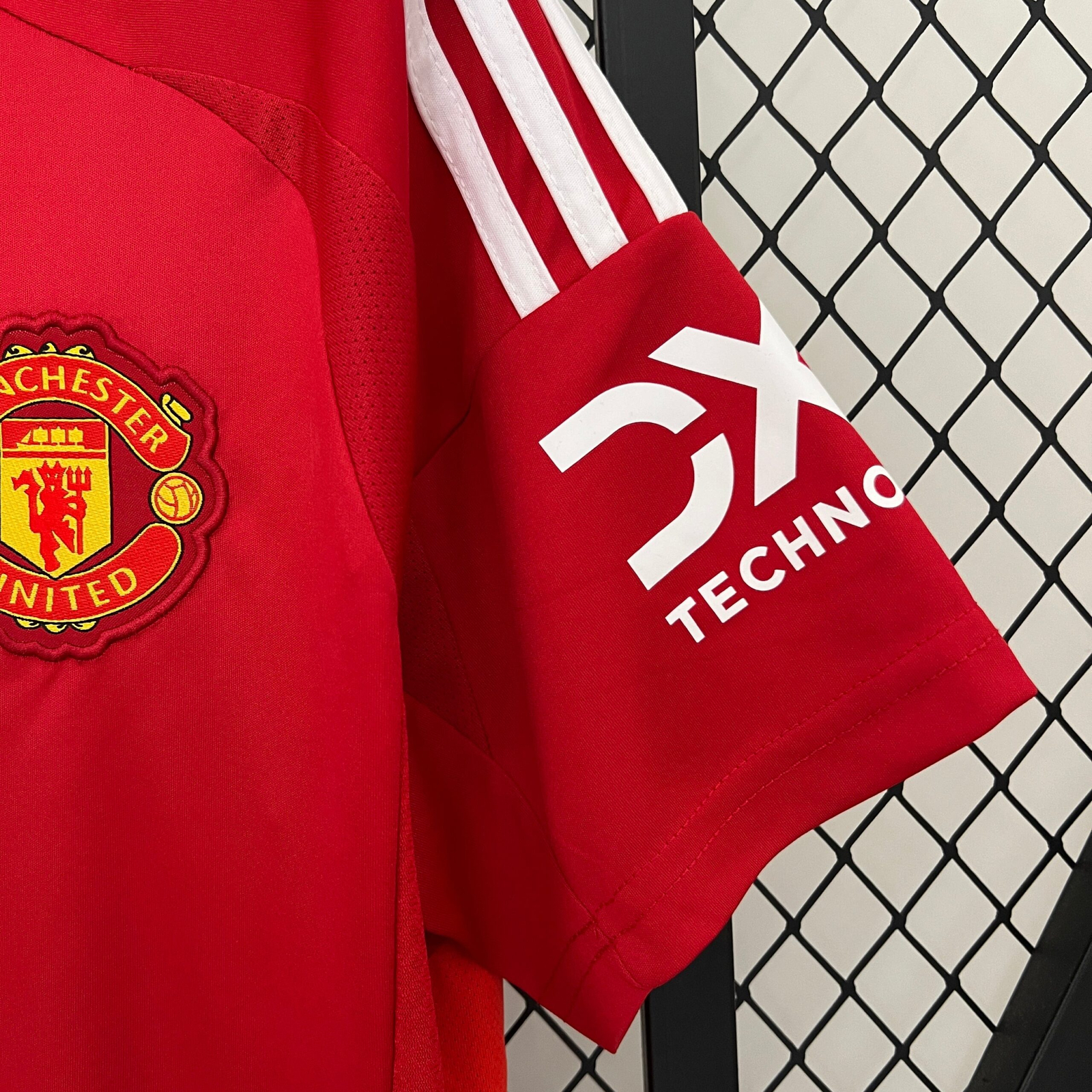 CAMISETA PRIMERA EQUIPACIÓN MANCHESTER UNITED 24/25 VERSIÓN FAN - Imagen 5
