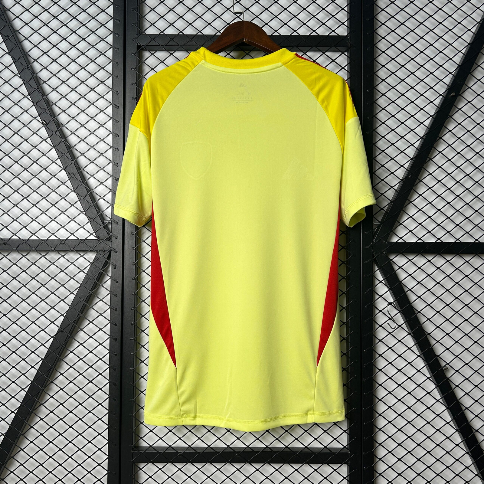 CAMISETA ARQUERO ARSENAL 25/26 VERSIÓN FAN - Imagen 7