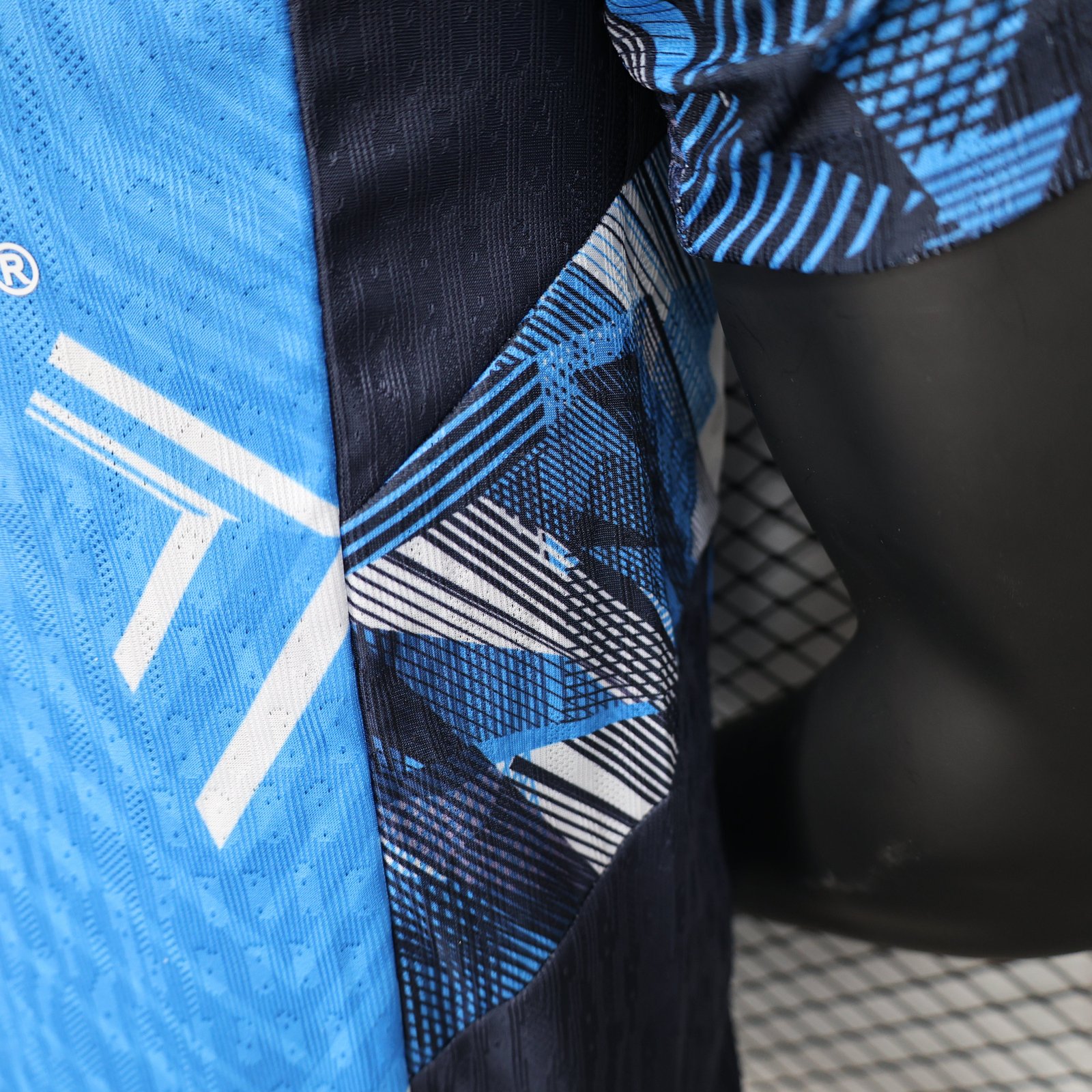 CAMISETA ENTRENAMIENTO NAPOLI 24/25 VERSIÓN JUGADOR - Imagen 7