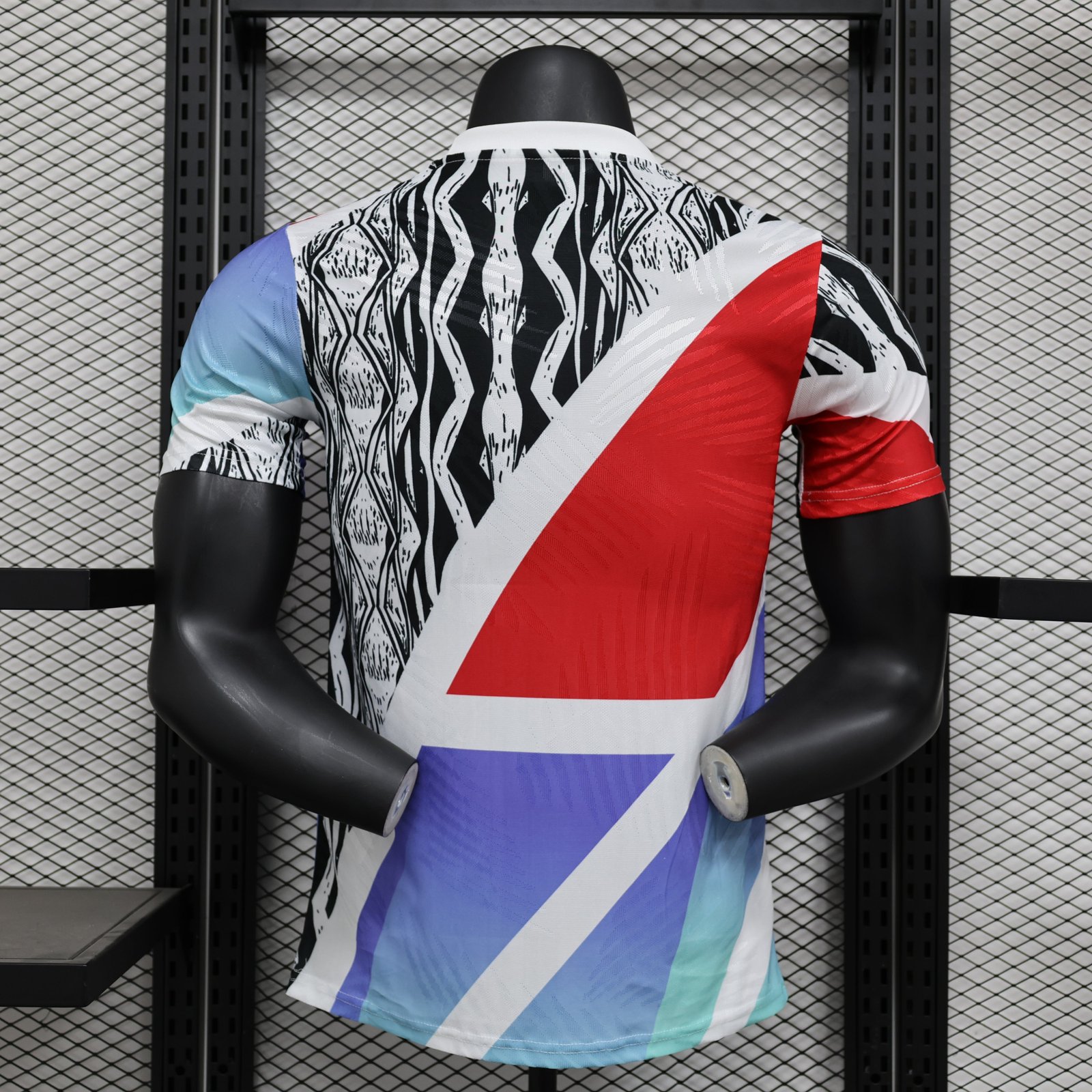 CAMISETA ENTRENAMIENTO ARSENAL 24/25 VERSIÓN JUGADOR - Imagen 9