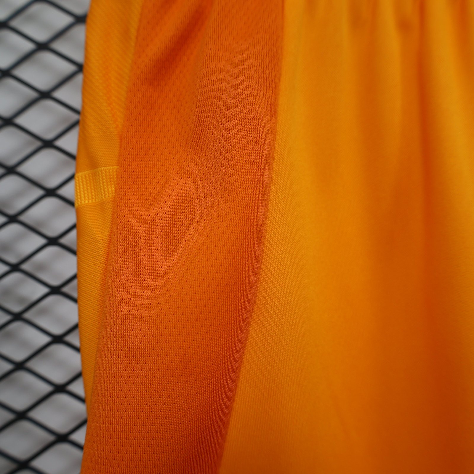 SHORTS SEGUNDA EQUIPACIÓN REAL MADRID 24/25 VERSIÓN JUGADOR - Imagen 2