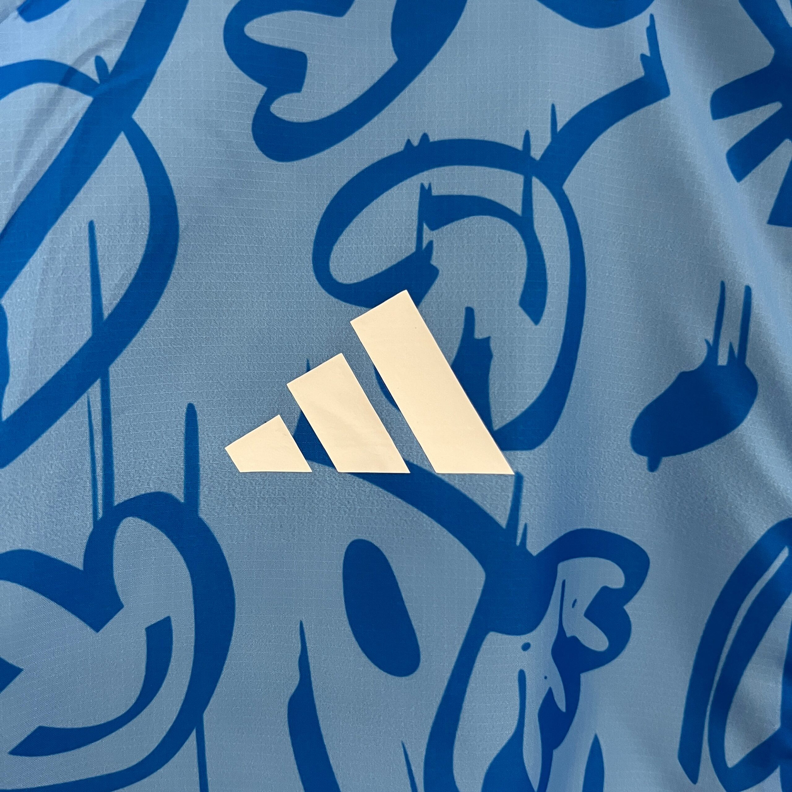CORTAVIENTOS TIGRE REVERSIBLE - Imagen 4