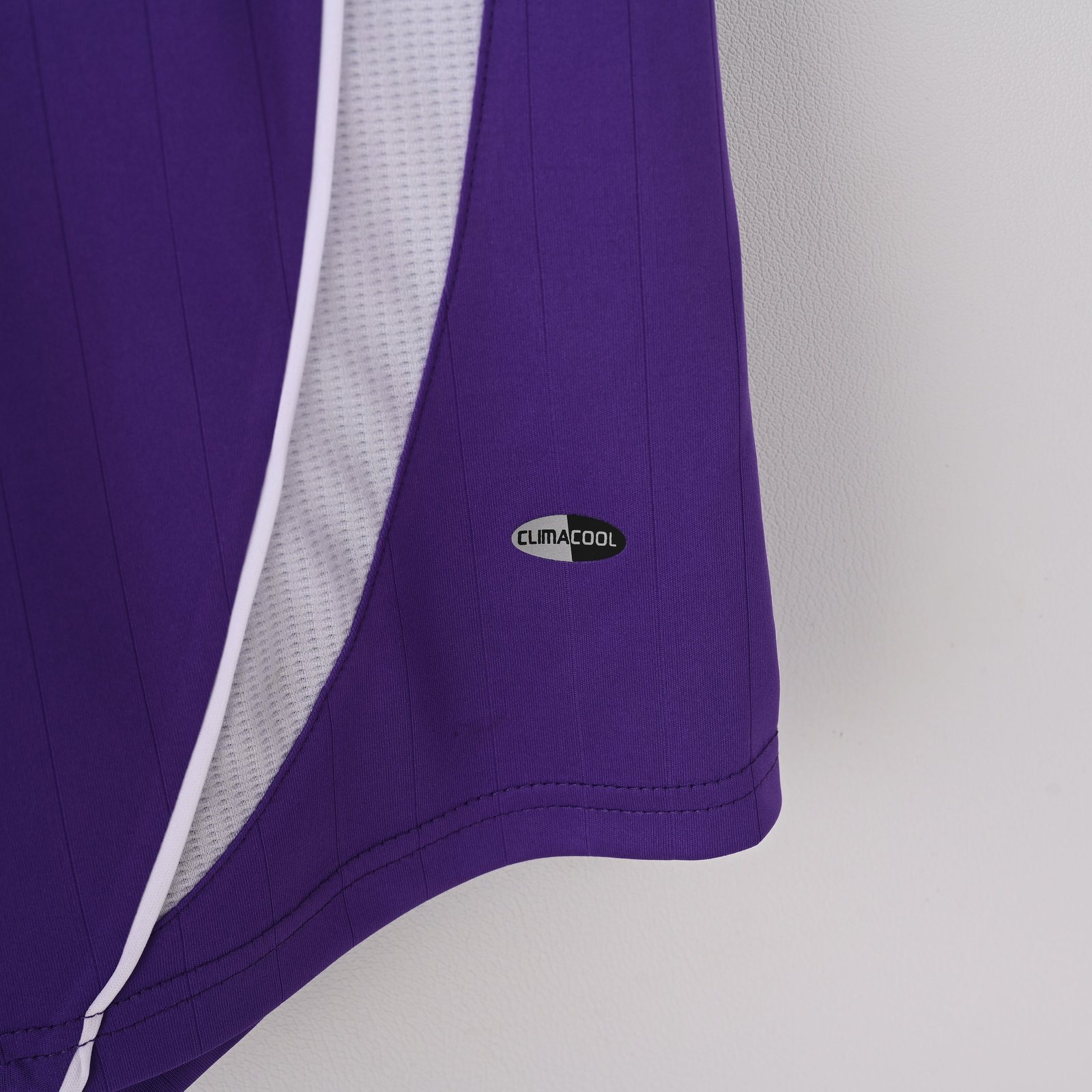 CAMISETA TERCERA EQUIPACIÓN REAL MADRID 2006/07 - Imagen 9