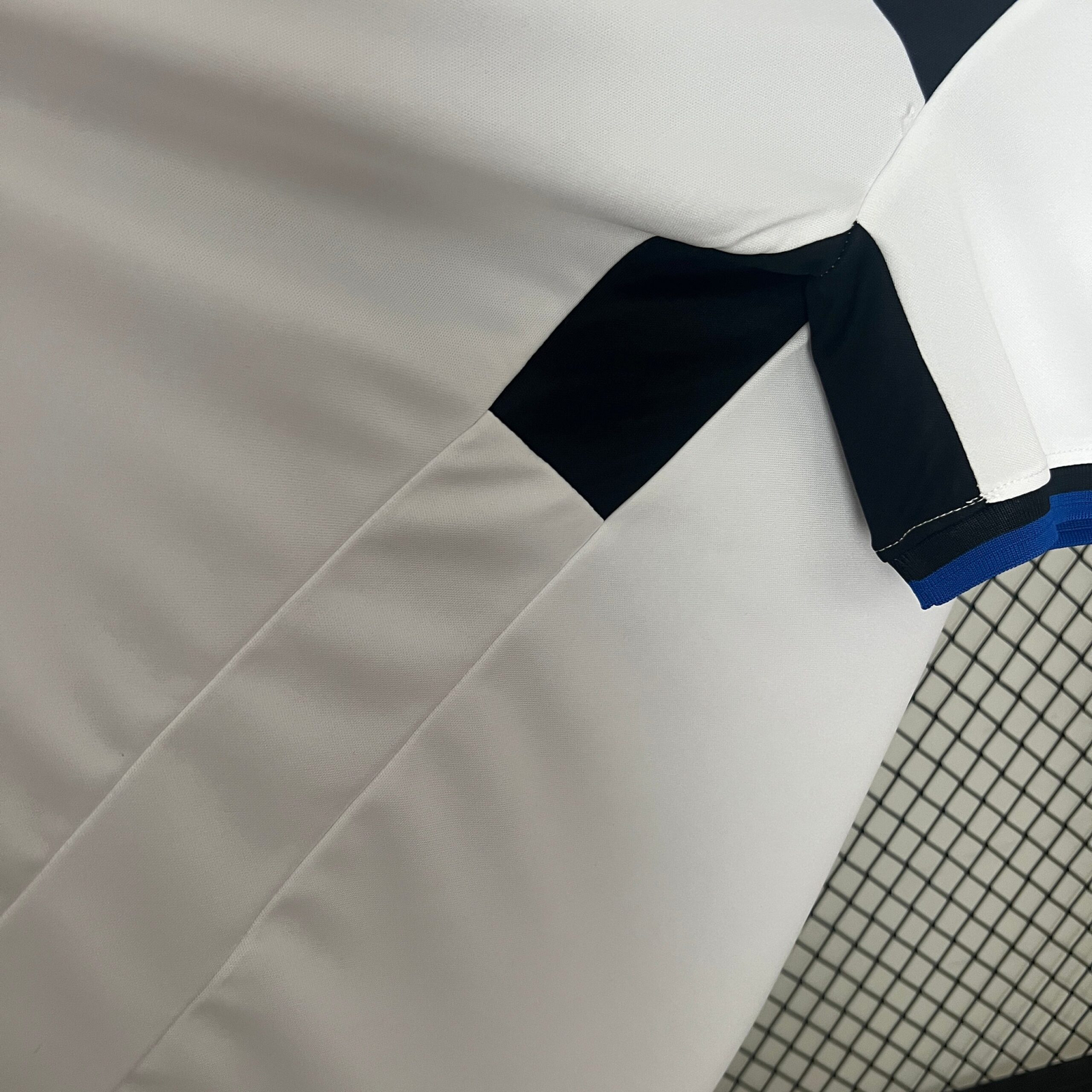 CAMISETA SEGUNDA EQUIPACIÓN ATALANTA 24/25 VERSIÓN FAN - Imagen 6