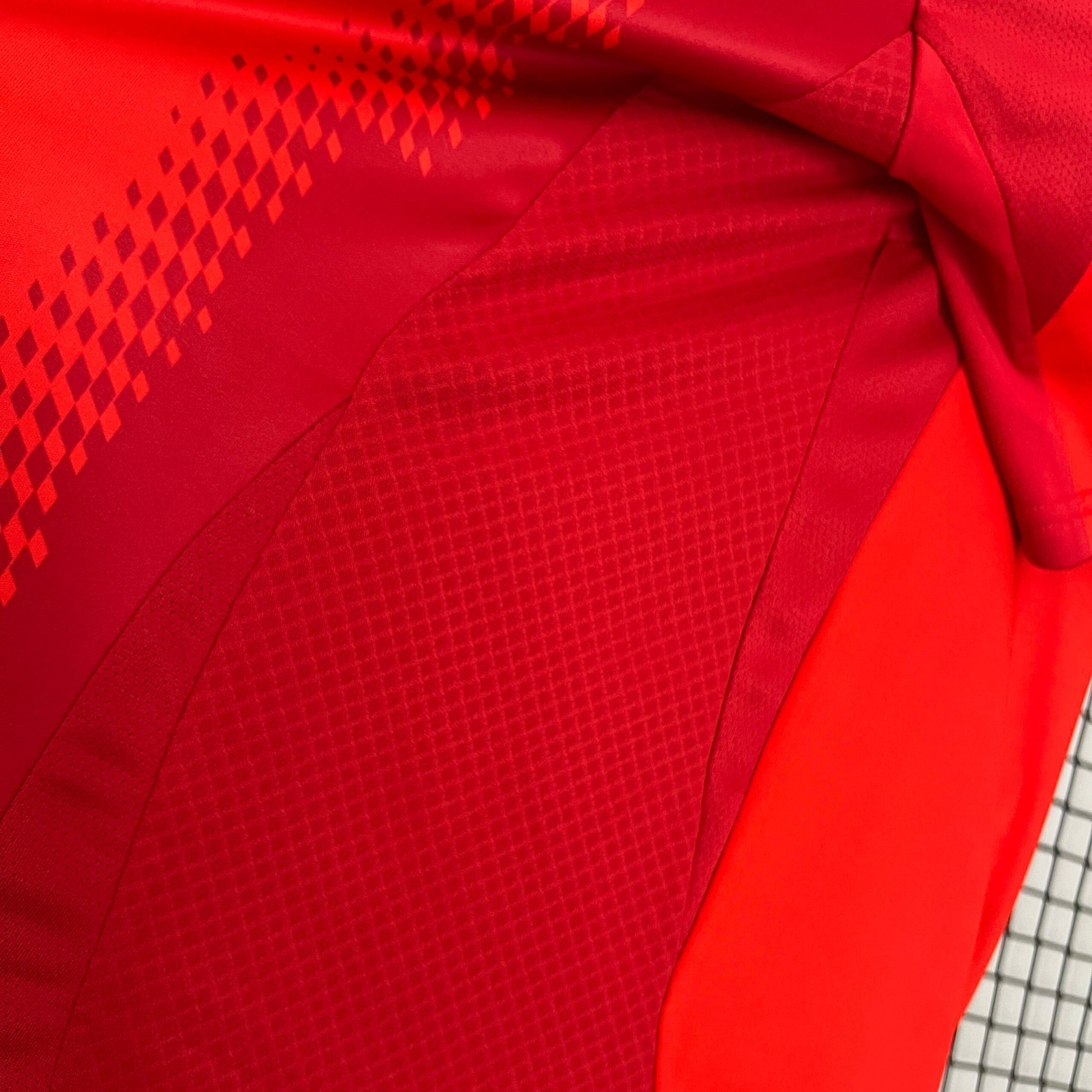 CAMISETA PRIMERA EQUIPACIÓN BAYERN MUNICH 24/25 VERSIÓN FAN - Imagen 6