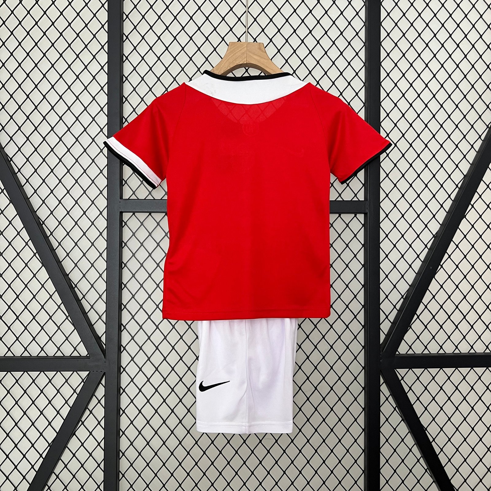 CAMISETA PRIMERA EQUIPACIÓN MANCHESTER UNITED 2004/06 INFANTIL - Imagen 7