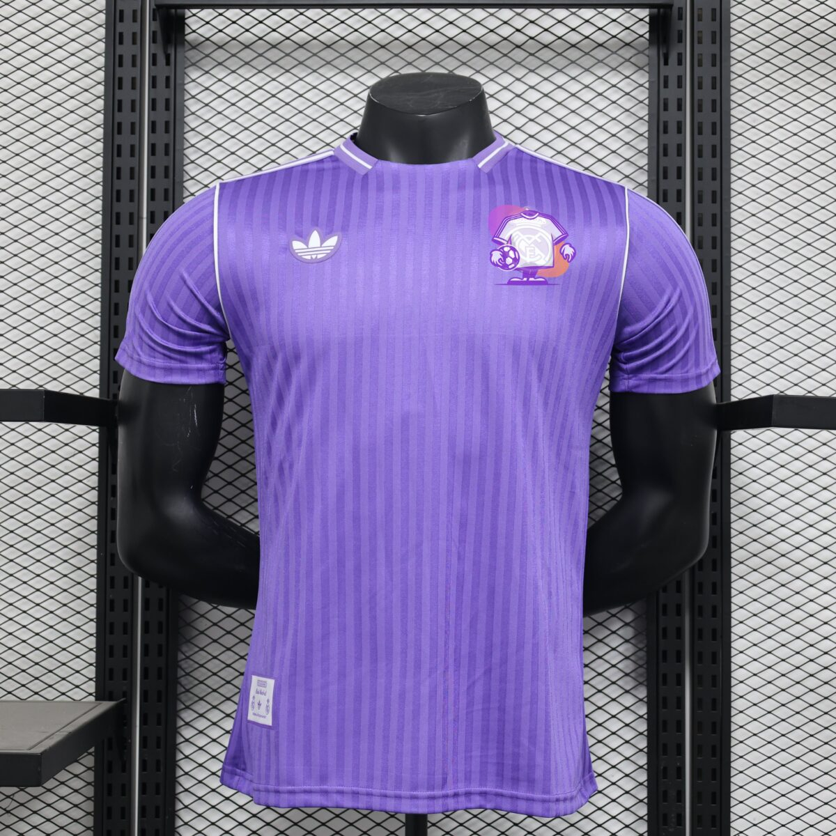 POLERA DE SALIDA REAL MADRID 24/25 VERSIÓN JUGADOR