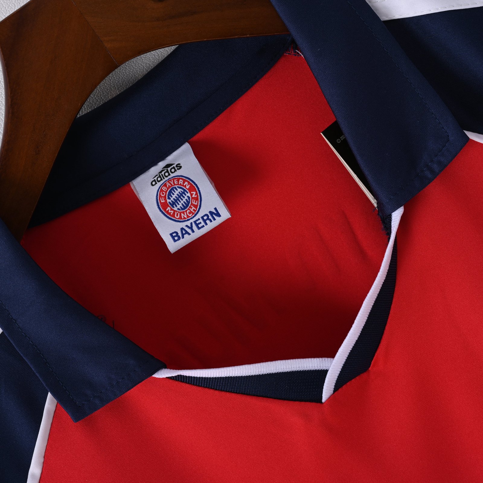 CAMISETA PRIMERA EQUIPACIÓN BAYERN MUNICH 1999/01 - Imagen 2