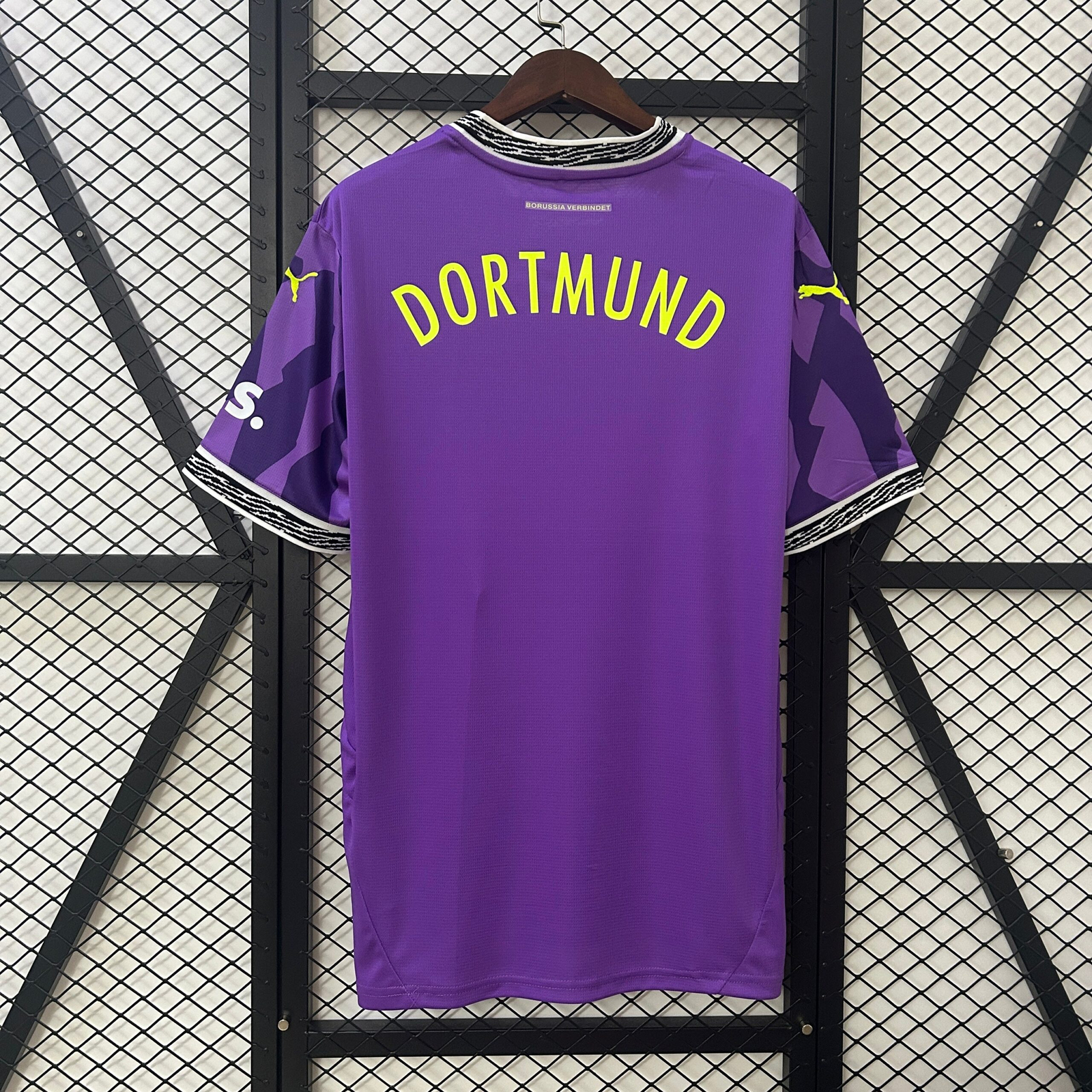 CAMISETA ARQUERO BORUSSIA DORTMUND 24/25 VERSIÓN FAN - Imagen 7
