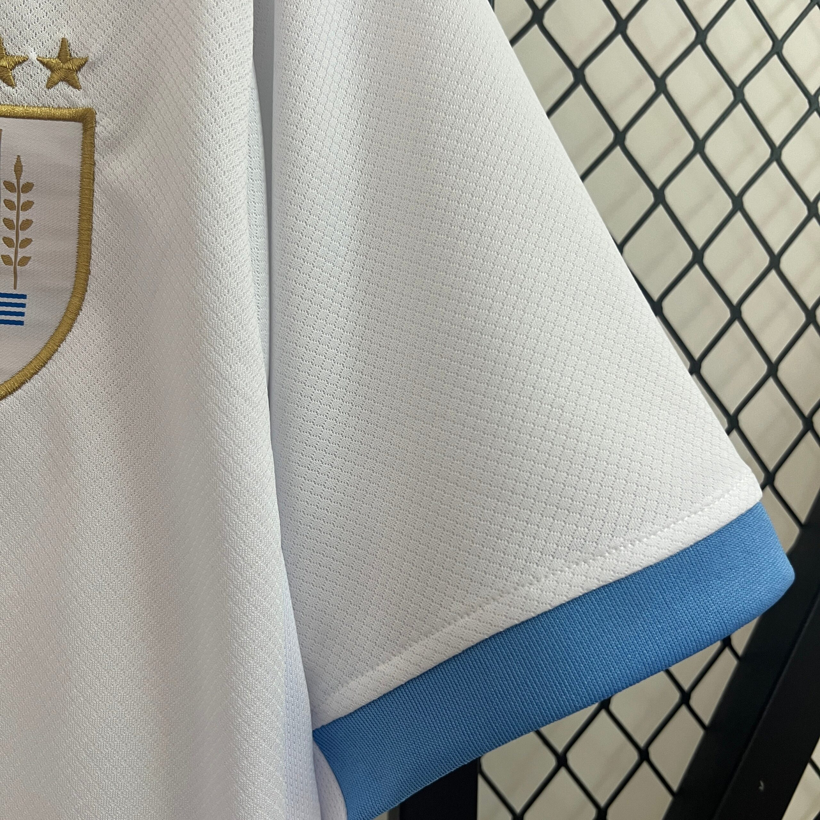 CAMISETA SEGUNDA EQUIPACIÓN URUGUAY 2024 VERSIÓN FAN - Imagen 5