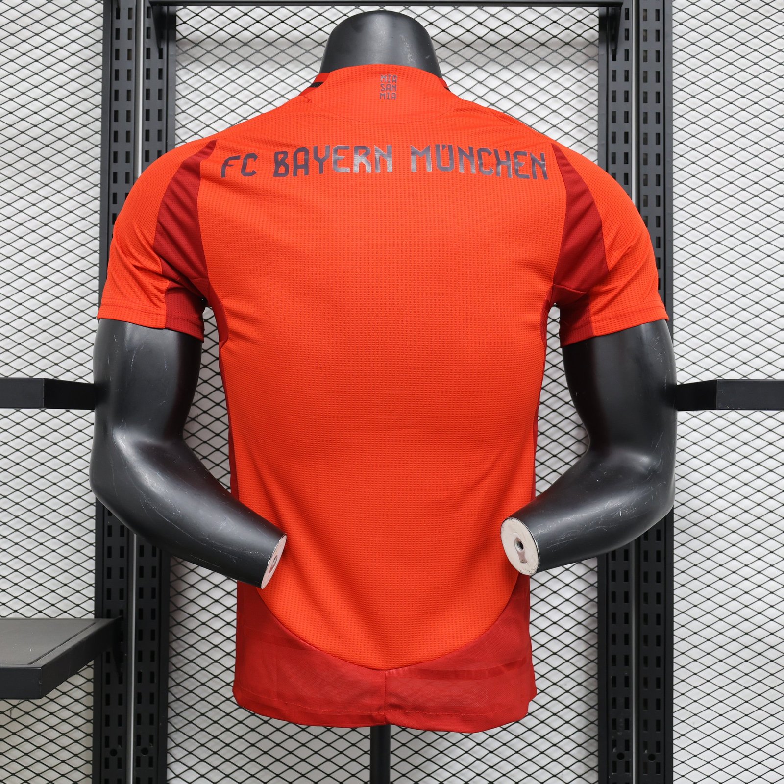 CAMISETA PRIMERA EQUIPACIÓN BAYERN MUNICH 24/25 VERSIÓN JUGADOR - Imagen 9