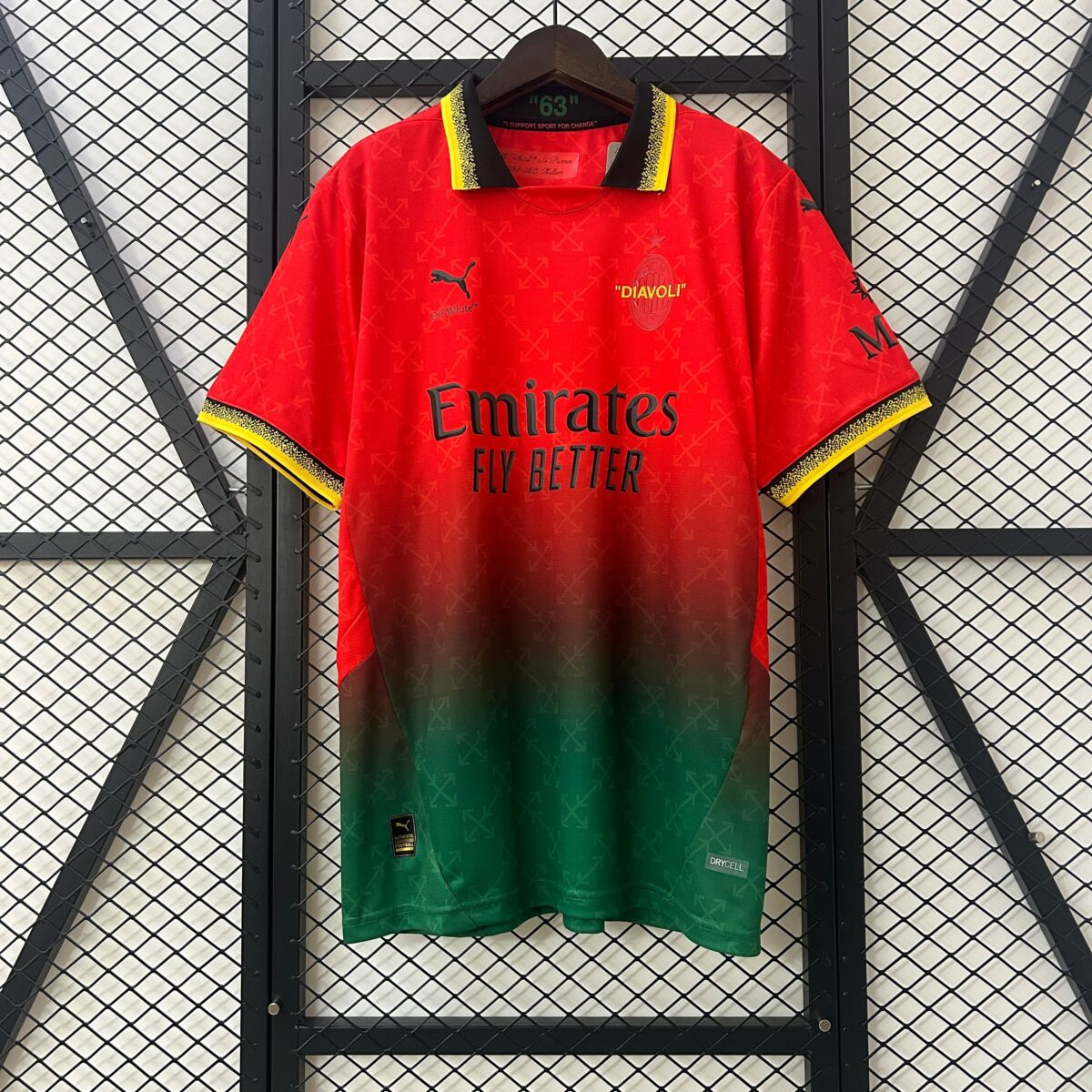 CAMISETA CUARTA EQUIPACIÓN AC MILAN 24/25 VERSIÓN FAN