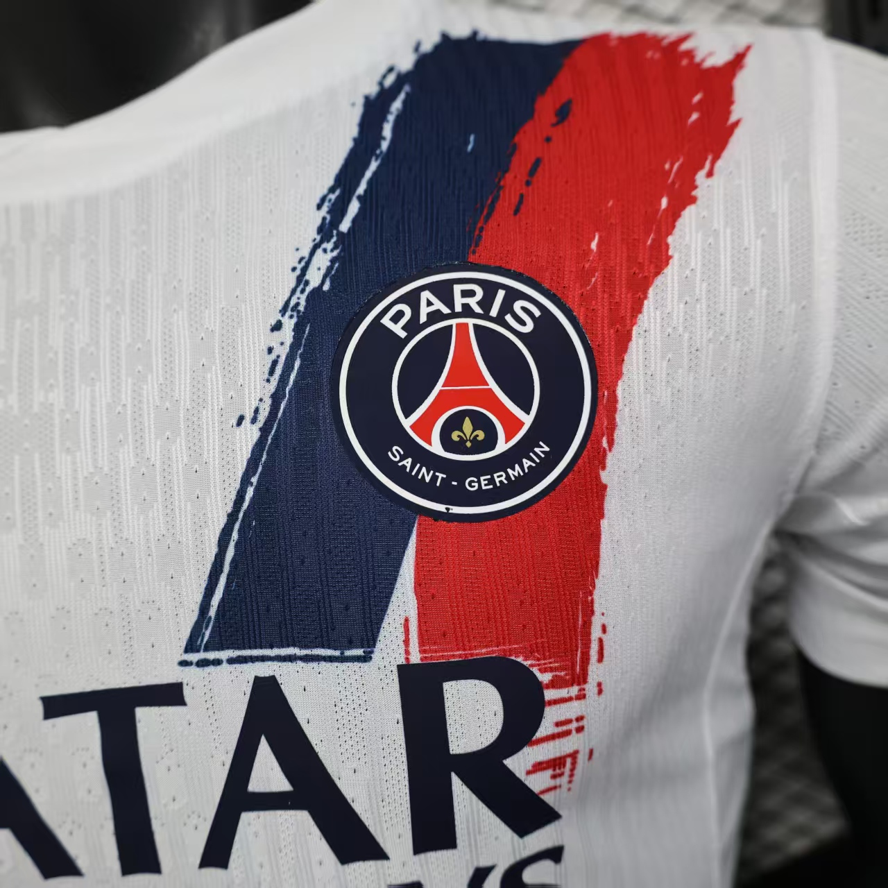CAMISETA SEGUNDA EQUIPACIÓN PSG 24/25 VERSIÓN JUGADOR - Imagen 4