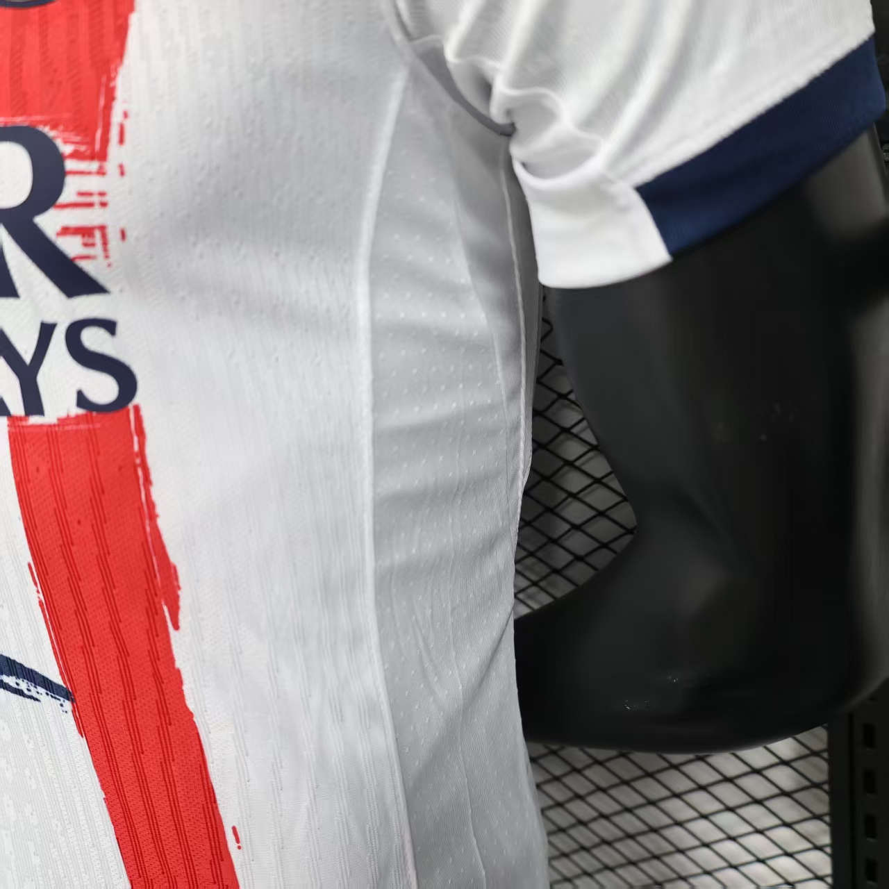 CAMISETA SEGUNDA EQUIPACIÓN PSG 24/25 VERSIÓN JUGADOR - Imagen 7