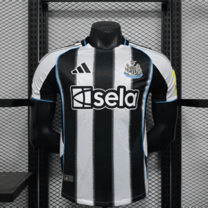 CAMISETA PRIMERA EQUIPACIÓN NEWCASTLE 25/26 VERSIÓN JUGADOR