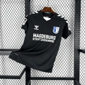 CAMISETA EDICIÓN ESPECIAL 1. FC MAGDEBURG 24/25 VERSIÓN FAN