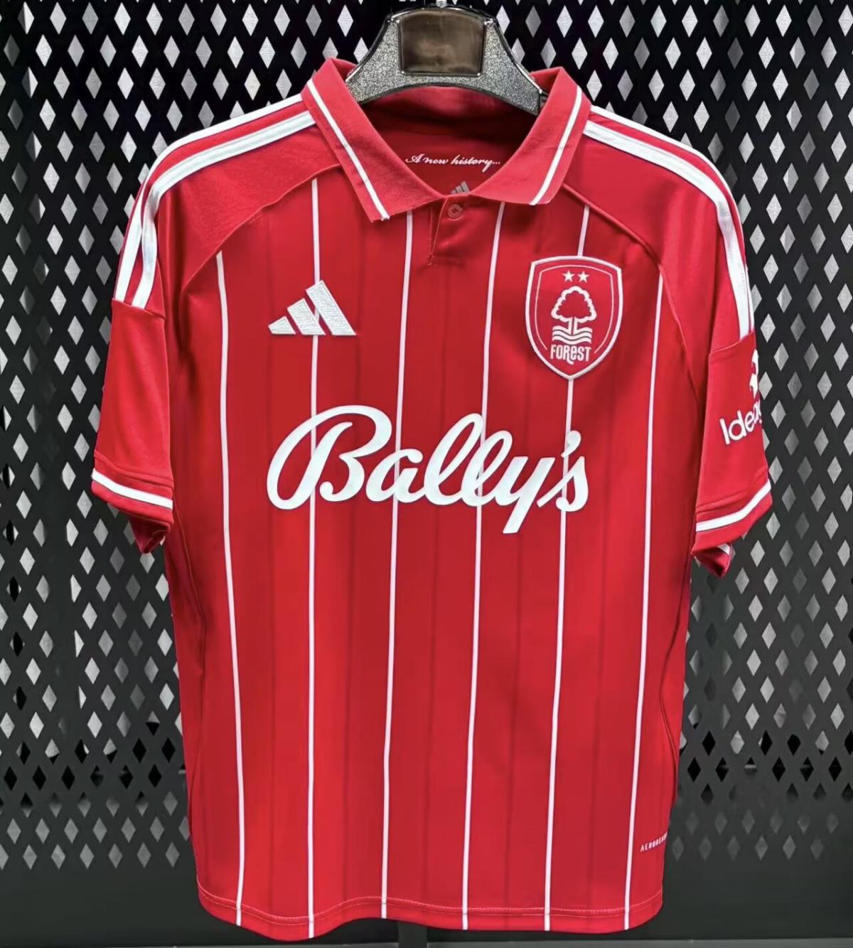 CAMISETA PRIMERA EQUIPACIÓN NOTTINGHAM FOREST 25/26 VERSIÓN FAN