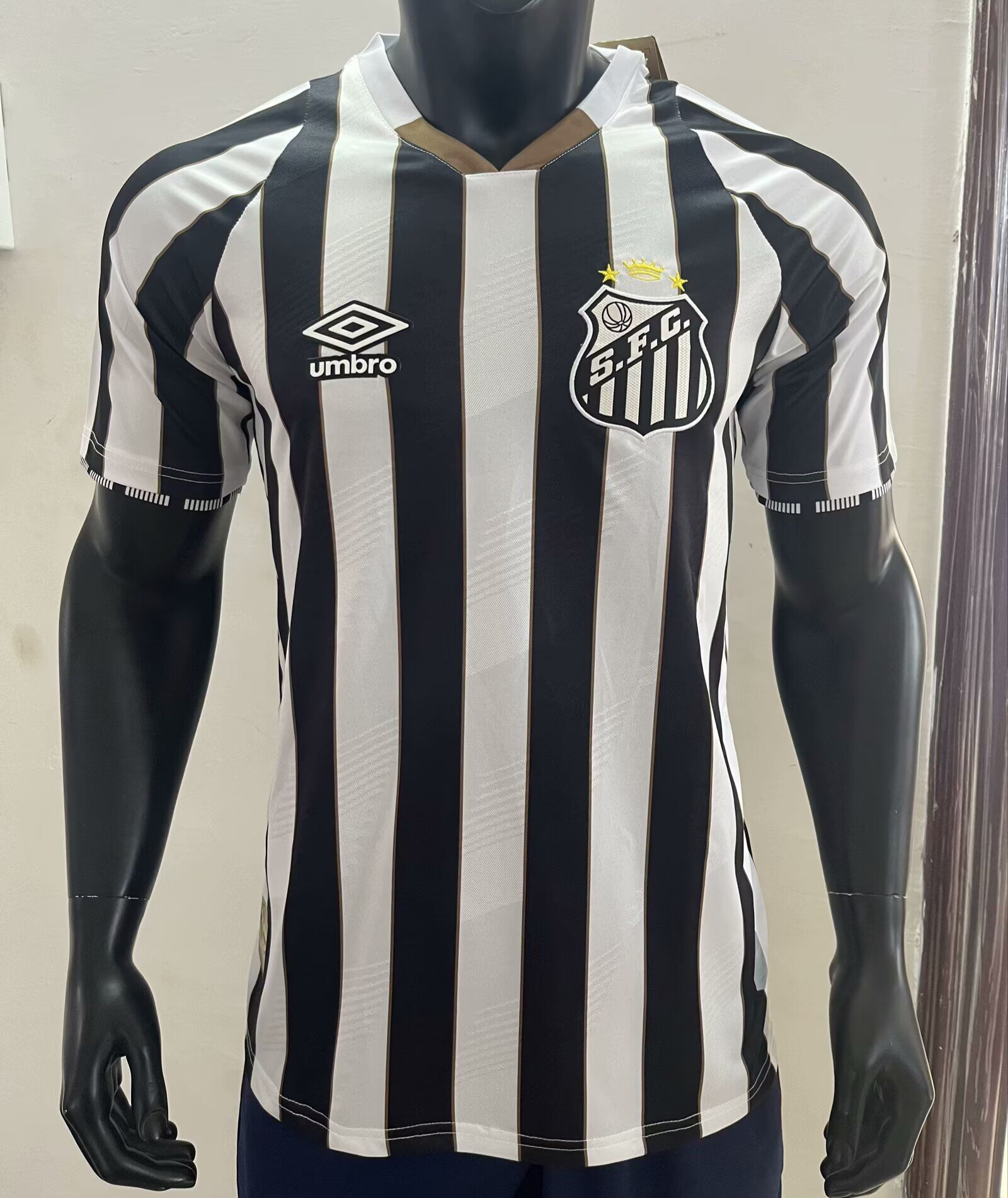 CAMISETA SEGUNDA EQUIPACIÓN SANTOS 2024 VERSIÓN JUGADOR