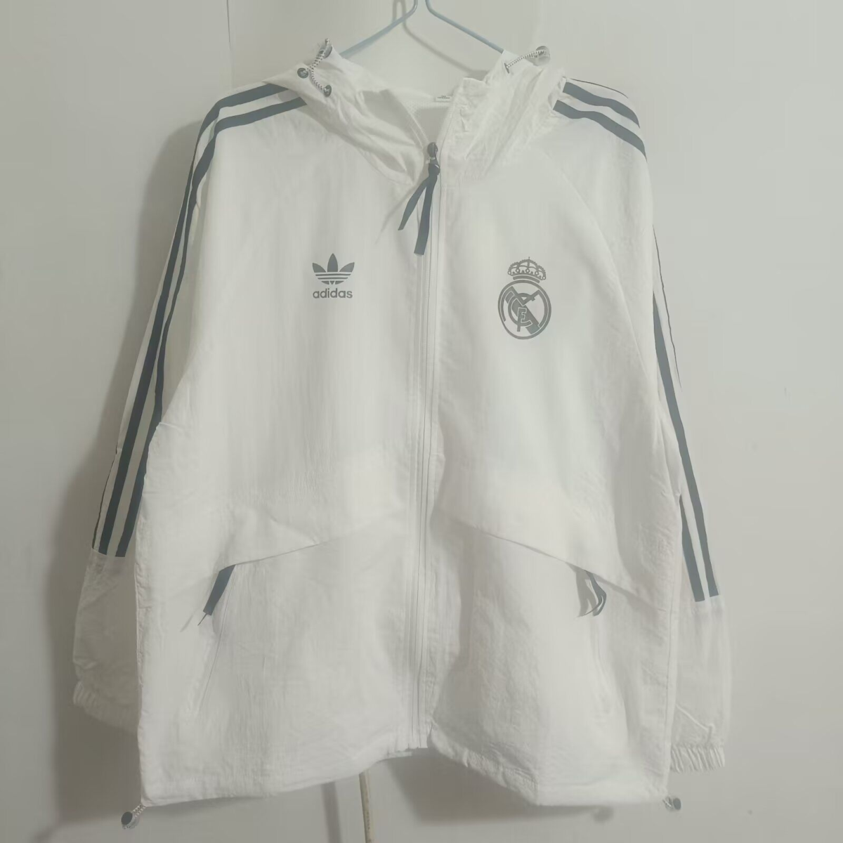 CORTAVIENTOS REAL MADRID