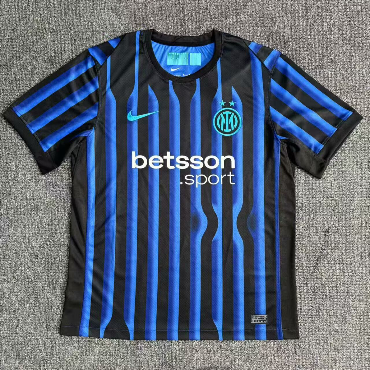 CAMISETA PRIMERA EQUIPACIÓN INTER DE MILAN 25/26 VERSIÓN FAN