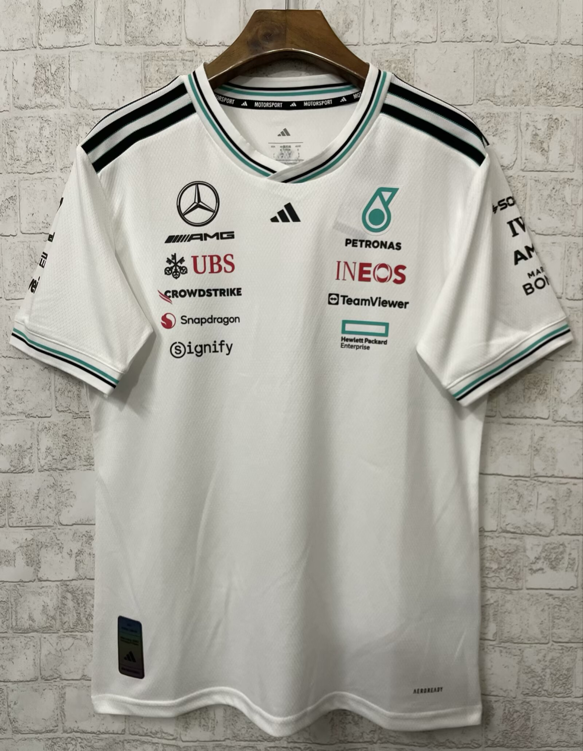 MERCEDES CAMISETA 2025