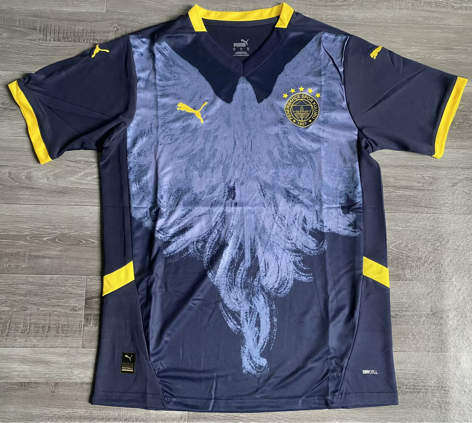 CAMISETA CUARTA EQUIPACIÓN FENERBAHÇE 24/25 VERSIÓN FAN