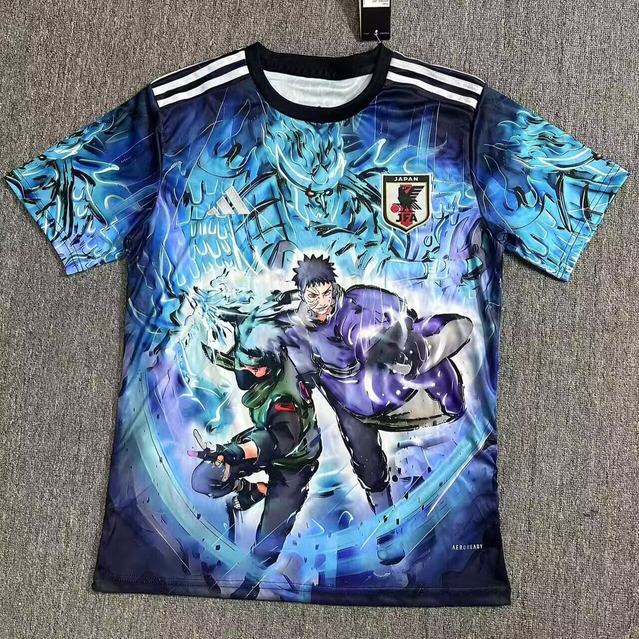 CAMISETA CONCEPTO JAPÓN x NARUTO VERSIÓN FAN