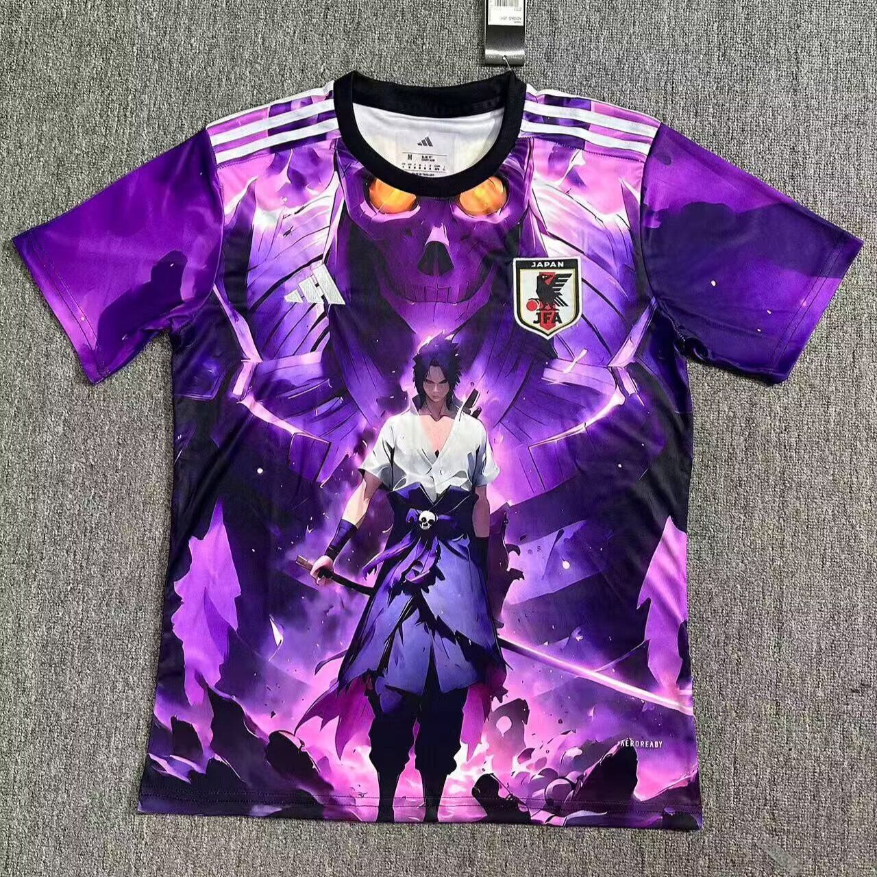 CAMISETA CONCEPTO JAPÓN x NARUTO VERSIÓN FAN