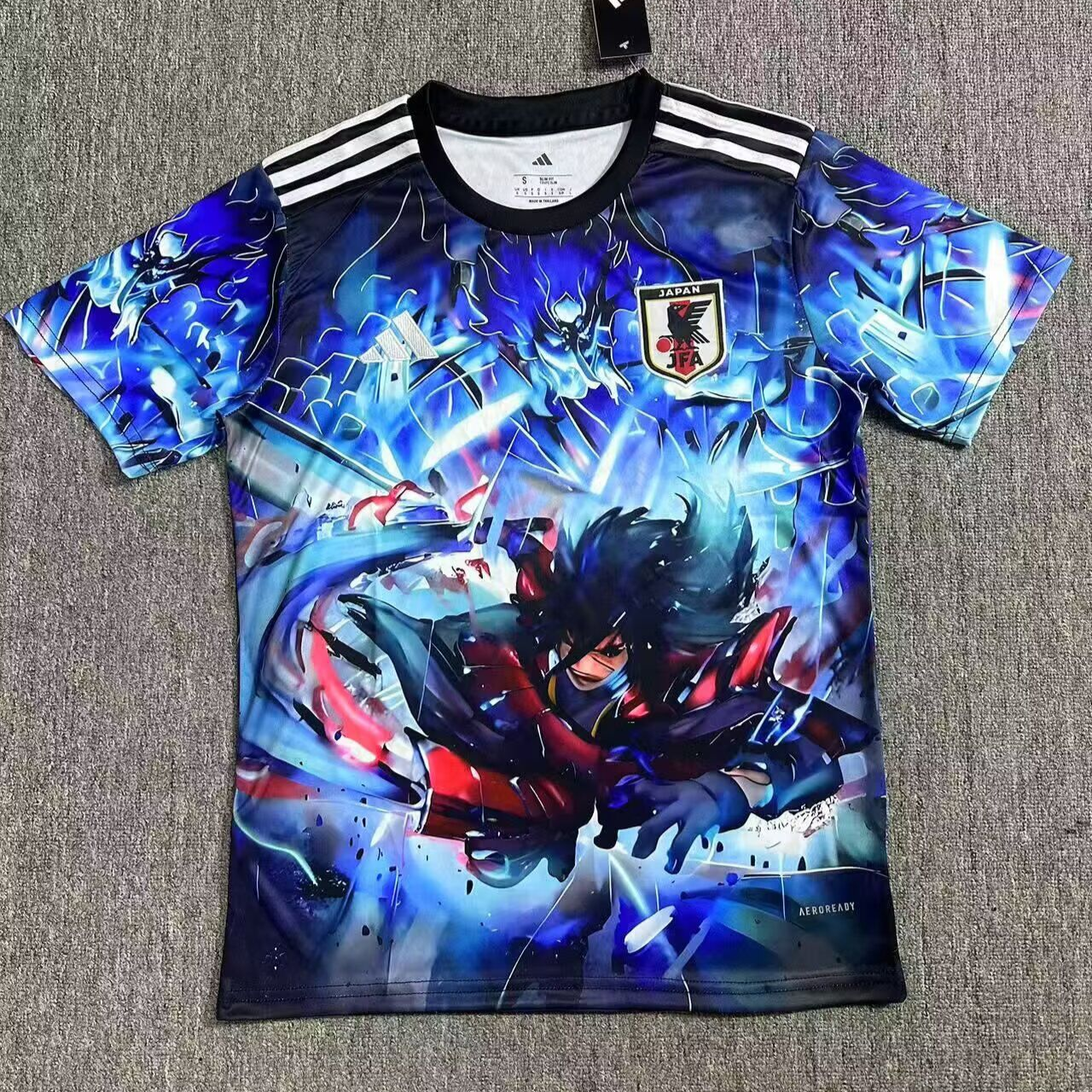 CAMISETA CONCEPTO JAPÓN x NARUTO VERSIÓN FAN