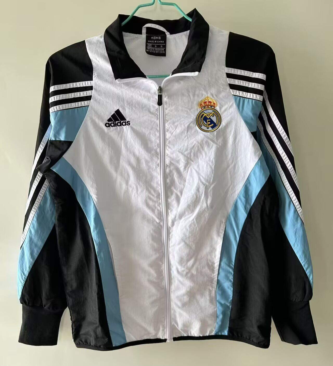 CORTAVIENTOS RETRO REAL MADRID