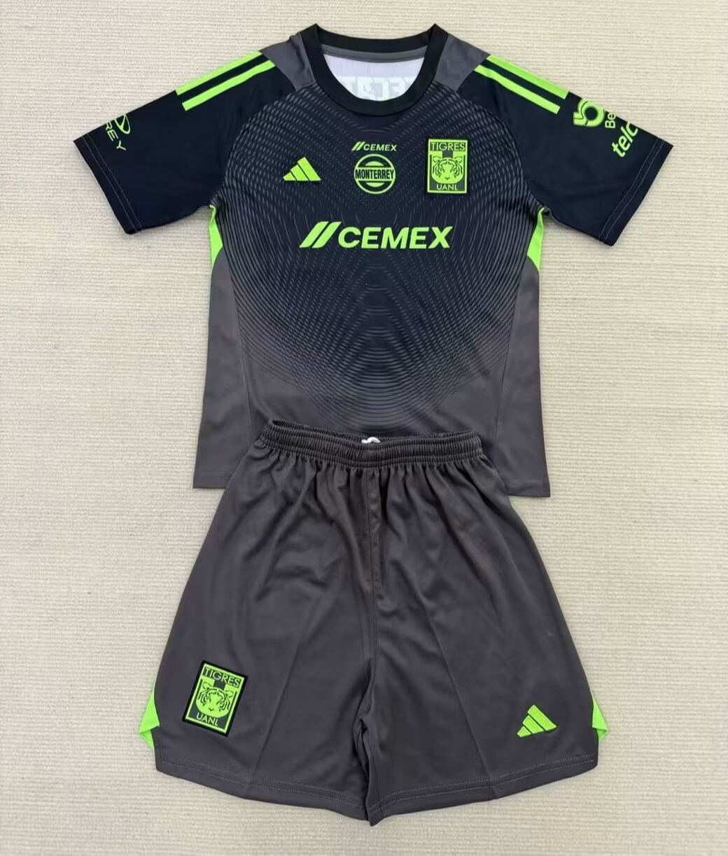 CAMISETA ARQUERO TIGRES 25/26 VERSIÓN INFANTIL