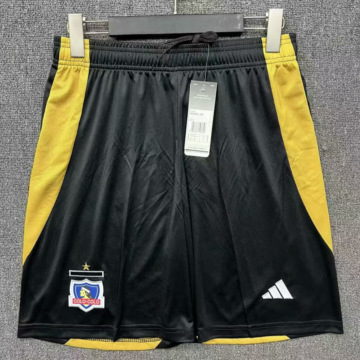 SHORTS SEGUNDA EQUIPACIÓN COLO COLO 2025