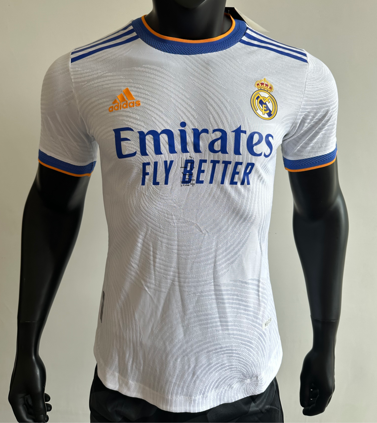 CAMISETA PRIMERA EQUIPACIÓN REAL MADRID 2021/22 VERSIÓN JUGADOR