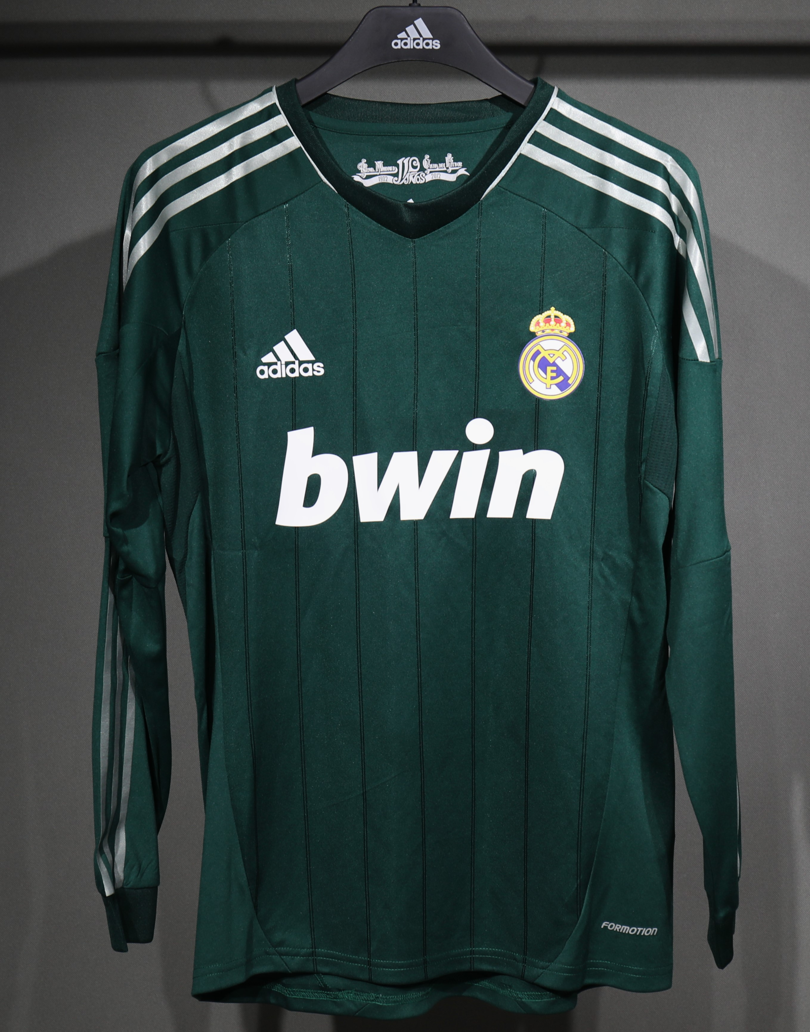 CAMISETA TERCERA EQUIPACIÓN REAL MADRID 2012/13 - Imagen 10