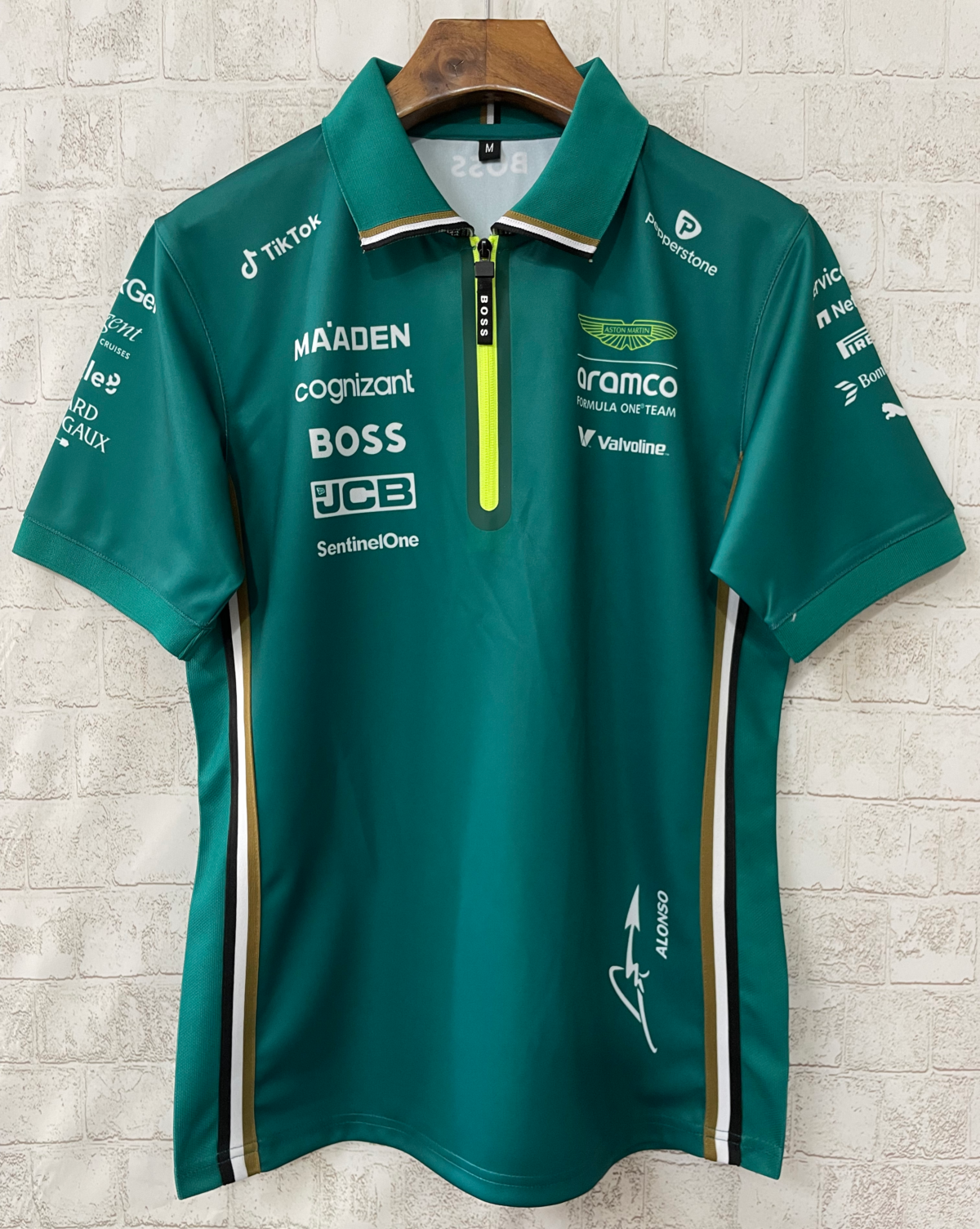 ASTON MARTIN POLO 2025