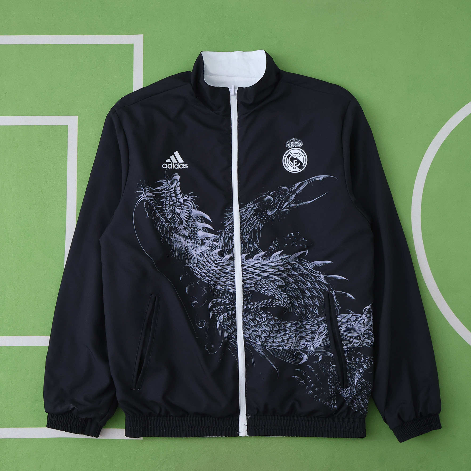 CORTAVIENTOS RETRO REAL MADRID REVERSIBLE