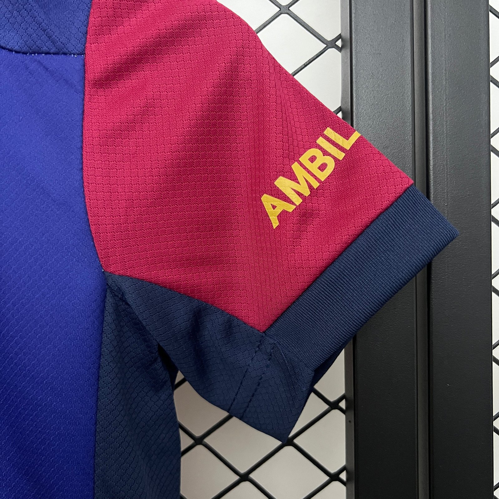 CAMISETA PRIMERA EQUIPACIÓN BARCELONA x TRAVIS SCOTT 24/25 VERSIÓN INFANTIL - Imagen 5