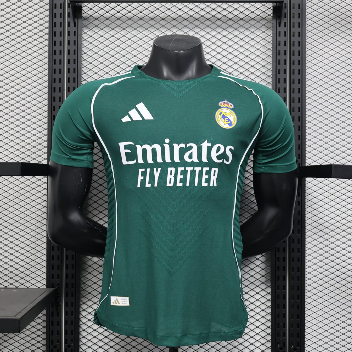 CAMISETA ENTRENAMIENTO REAL MADRID 25/26 VERSIÓN JUGADOR