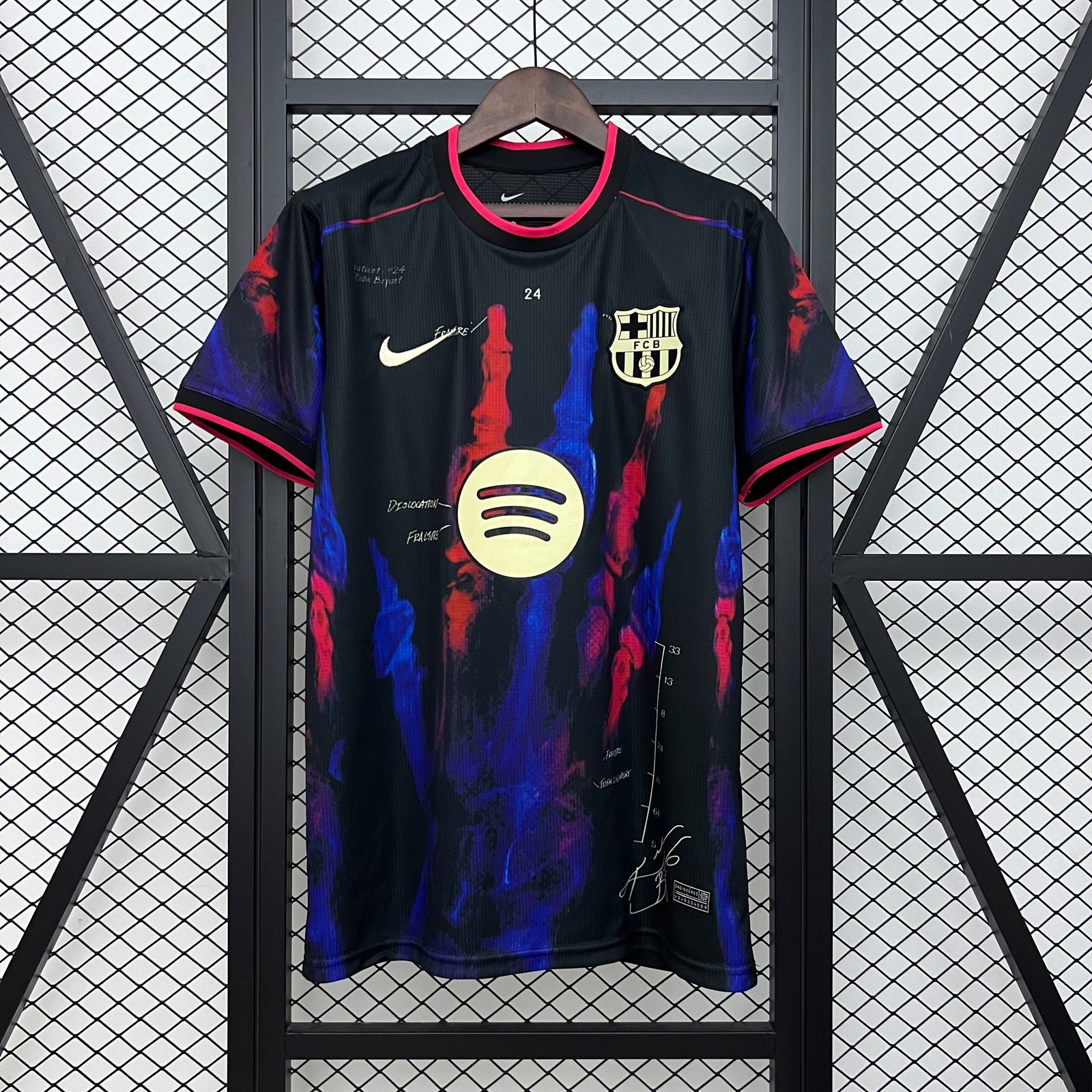 CAMISETA CONCEPTO BARCELONA 25/26 VERSIÓN FAN